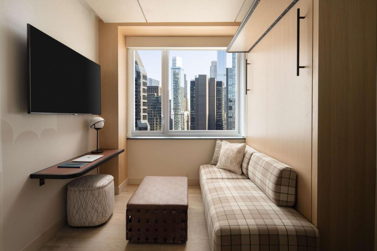 Motto By Hilton New York City Times Square Экстерьер фото