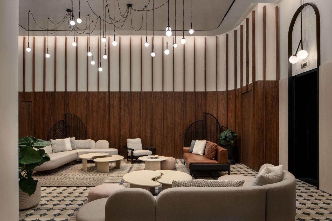 Motto By Hilton New York City Times Square Экстерьер фото