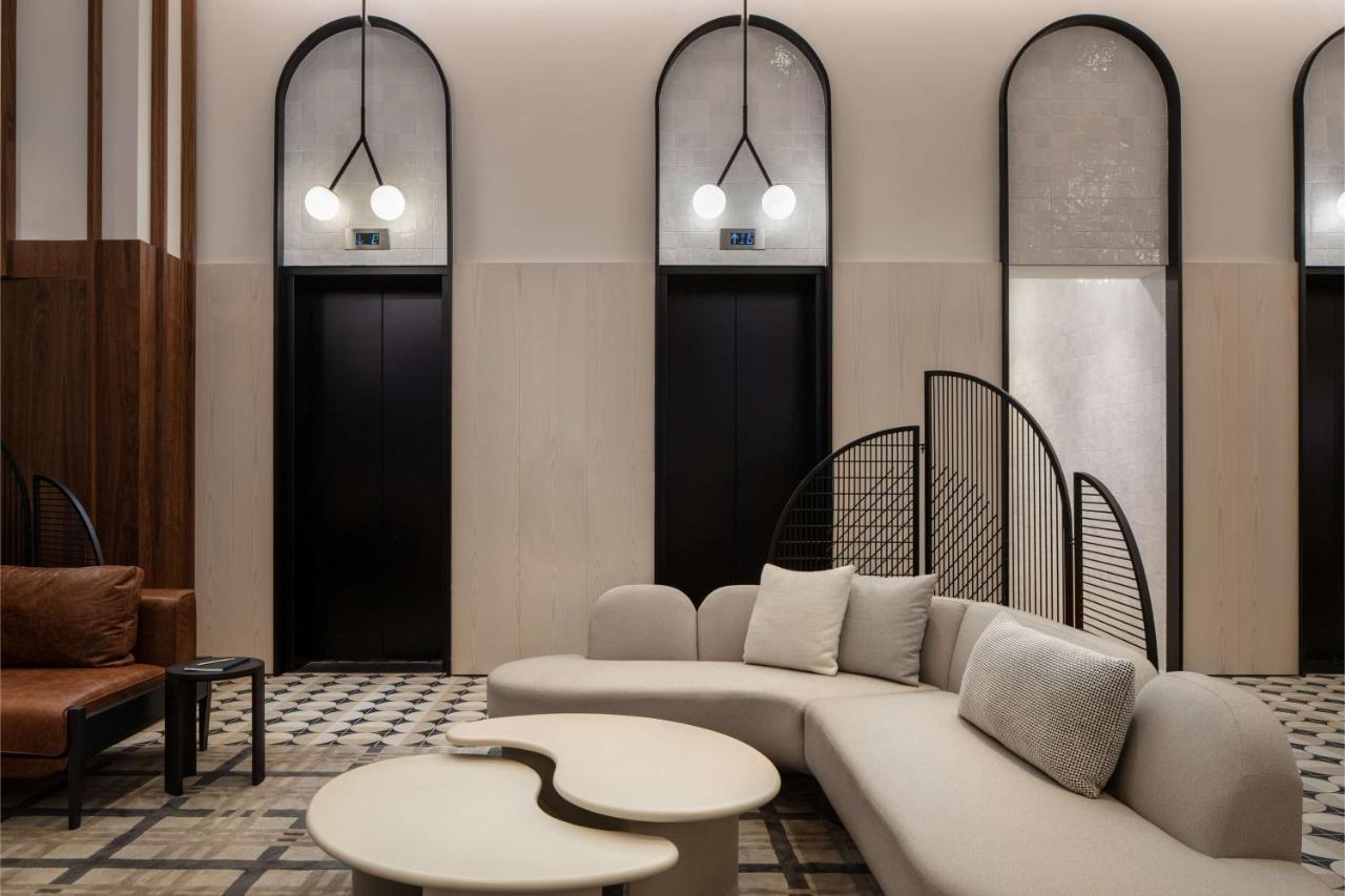 Motto By Hilton New York City Times Square Экстерьер фото