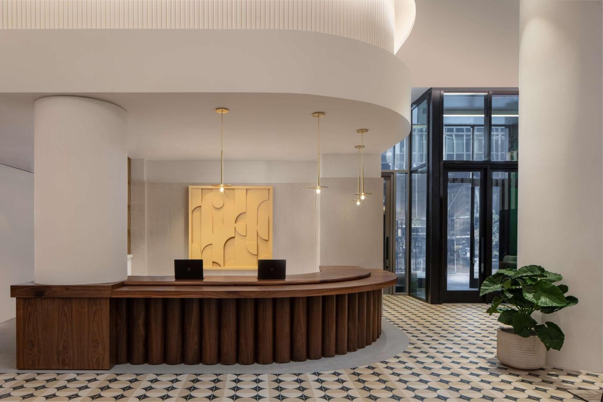 Motto By Hilton New York City Times Square Экстерьер фото